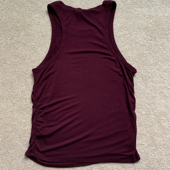 Maroon high neck tank top - Picture 3 of 3